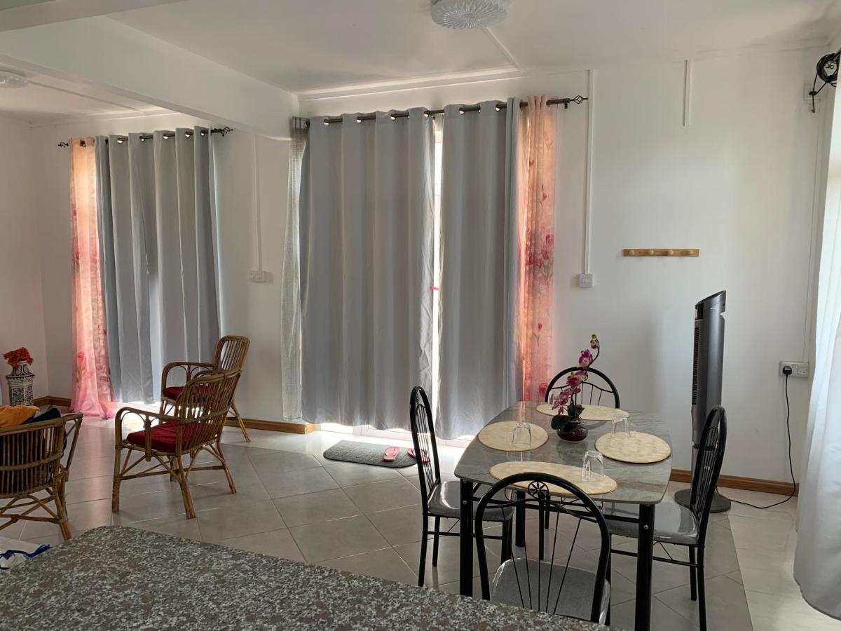 Palm Creek Villa 몽 슈아지 외부 사진