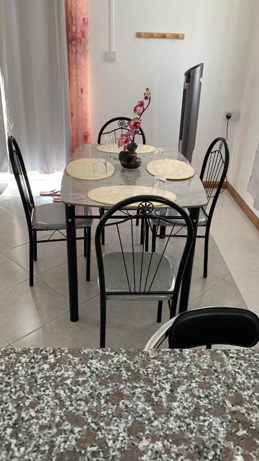 Palm Creek Villa 몽 슈아지 외부 사진